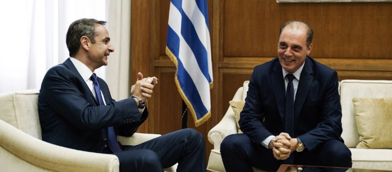 Προς ψήφιση το νομοσχέδιο για την ψήφο των ομογενών: «Ναι» από Φ.Γεννηματά - Θετικοί Κ.Βελόπουλος - Δ.Κουτσούμπας